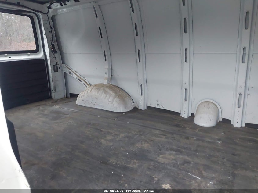 2013 Chevrolet Express 2500 Work Van VIN: 1GCWGFCA3D1121568 Lot: 43664806