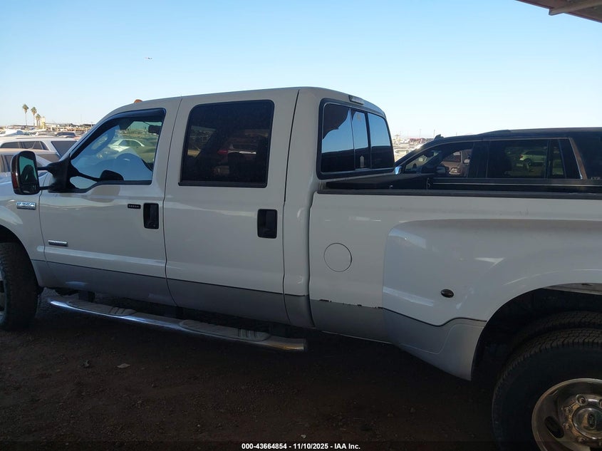 2006 Ford F-350 Lariat/Xl/Xlt VIN: 1FTWW33P16EB02759 Lot: 43664854