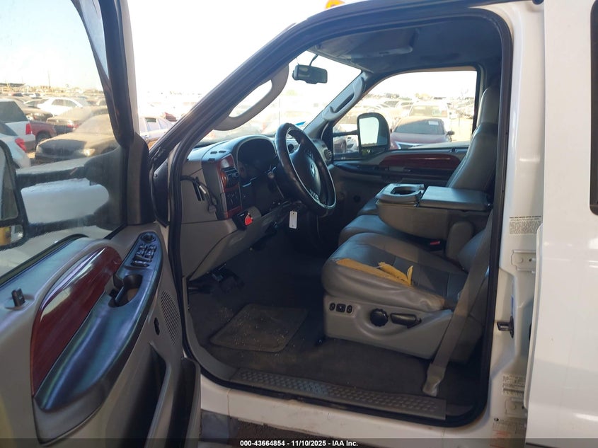 2006 Ford F-350 Lariat/Xl/Xlt VIN: 1FTWW33P16EB02759 Lot: 43664854