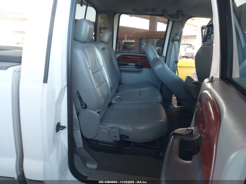 2006 Ford F-350 Lariat/Xl/Xlt VIN: 1FTWW33P16EB02759 Lot: 43664854