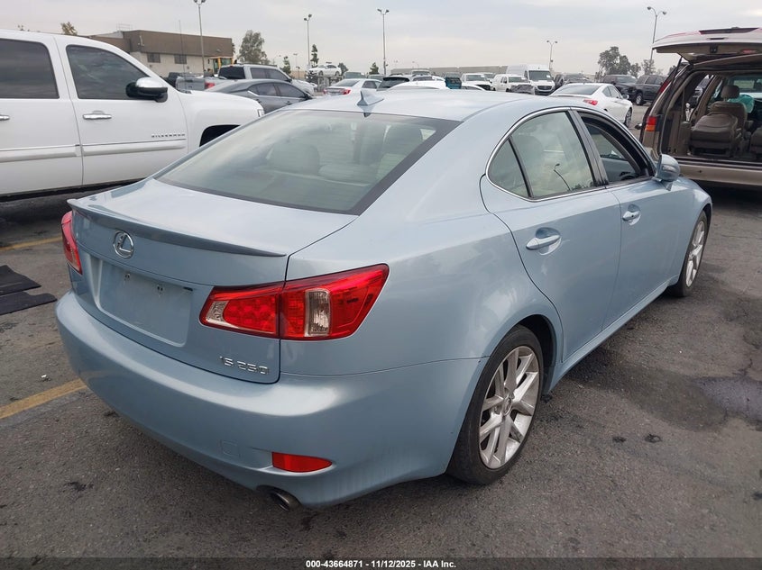 JTHBF5C29C5162300 2012 LEXUS IS photo no. 4