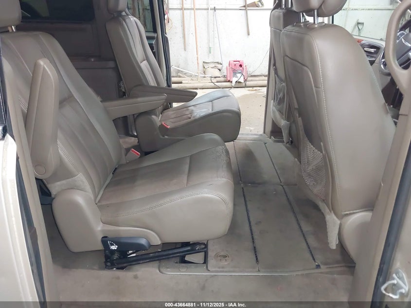 2012 Chrysler Town & Country Touring-L VIN: 2C4RC1CG0CR307322 Lot: 43664881