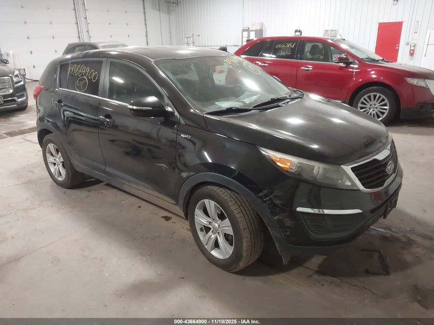 KIA SPORTAGE LX