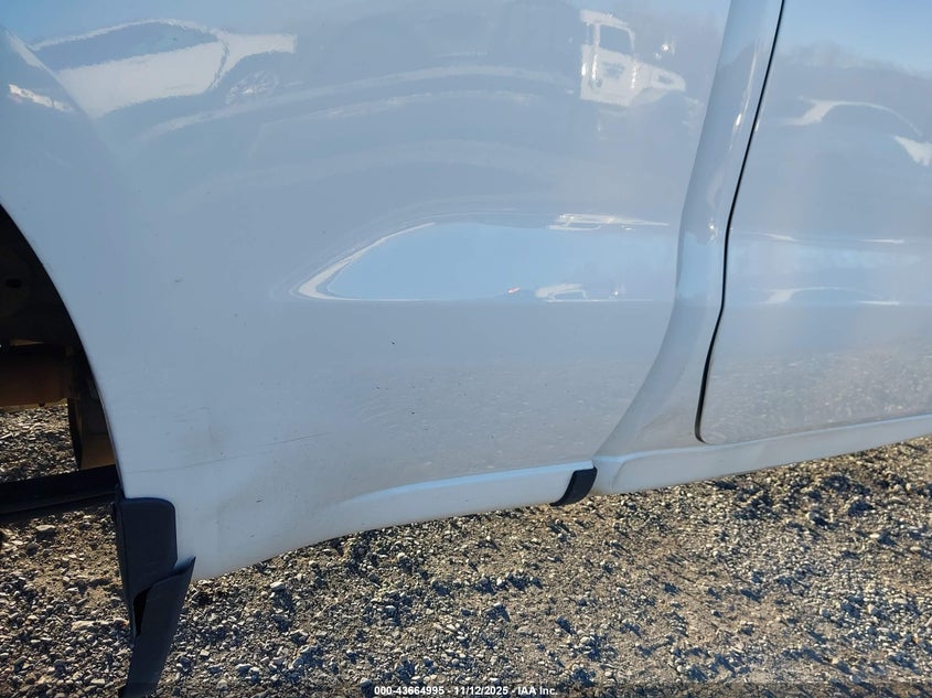 1GCPDAEK3PZ100649 2023 CHEVROLET SILVERADO photo no. 18