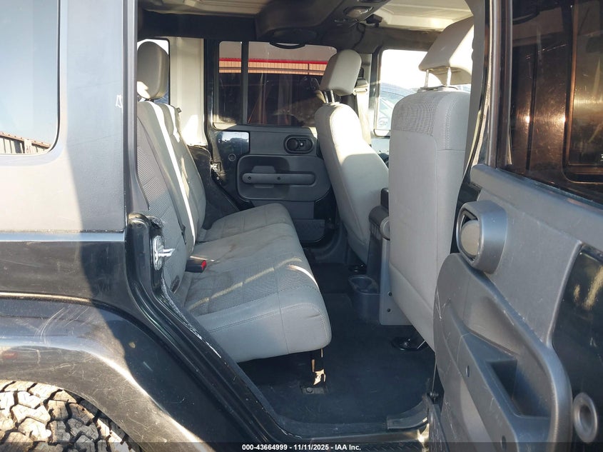 1J4GA59127L151302 2007 JEEP WRANGLER photo no. 8