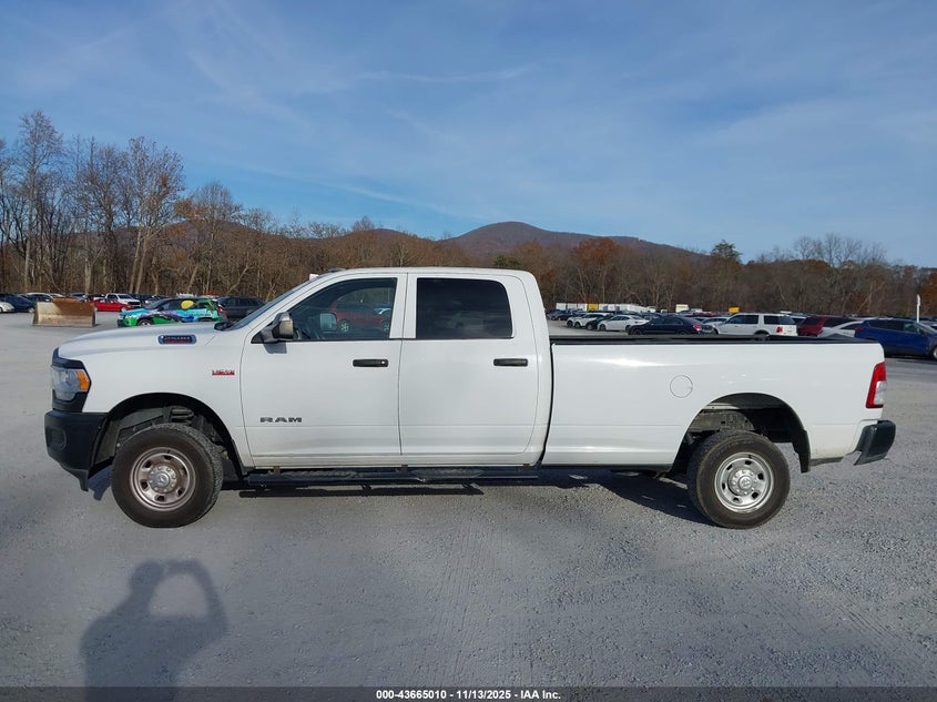 2021 Ram 2500 Tradesman 4X4 8' Box VIN: 3C6UR5HJ6MG512131 Lot: 43665010