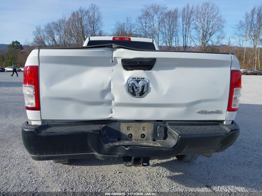 2021 Ram 2500 Tradesman 4X4 8' Box VIN: 3C6UR5HJ6MG512131 Lot: 43665010