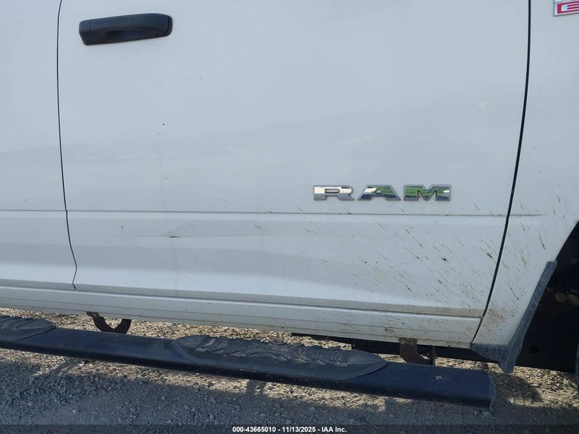 2021 Ram 2500 Tradesman 4X4 8' Box VIN: 3C6UR5HJ6MG512131 Lot: 43665010