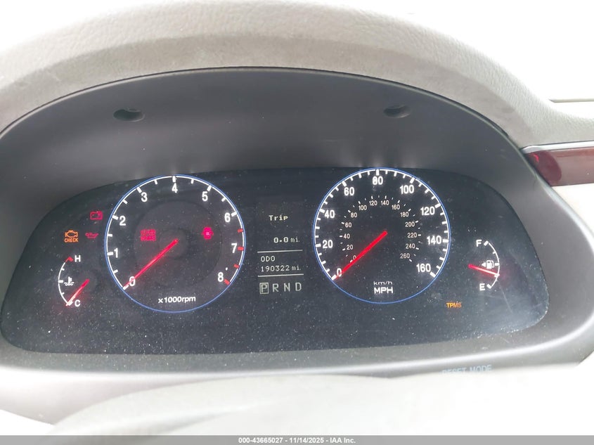 2008 Hyundai Azera Limited VIN: KMHFC46F88A302450 Lot: 43665027