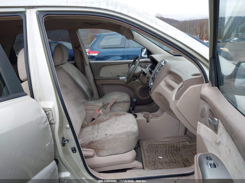 KNDJE723587455516 2008 KIA SPORTAGE photo no. 5