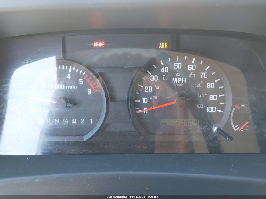 54DB4W1B5FS806618 2015 ISUZU  photo no. 5