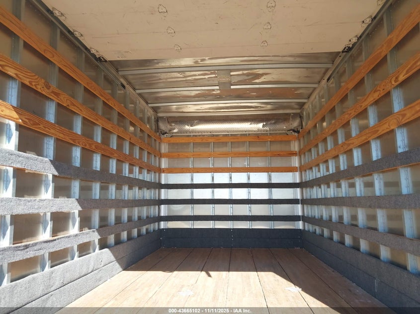 2015 Isuzu Npr Reg VIN: 54DB4W1B5FS806618 Lot: 43665102