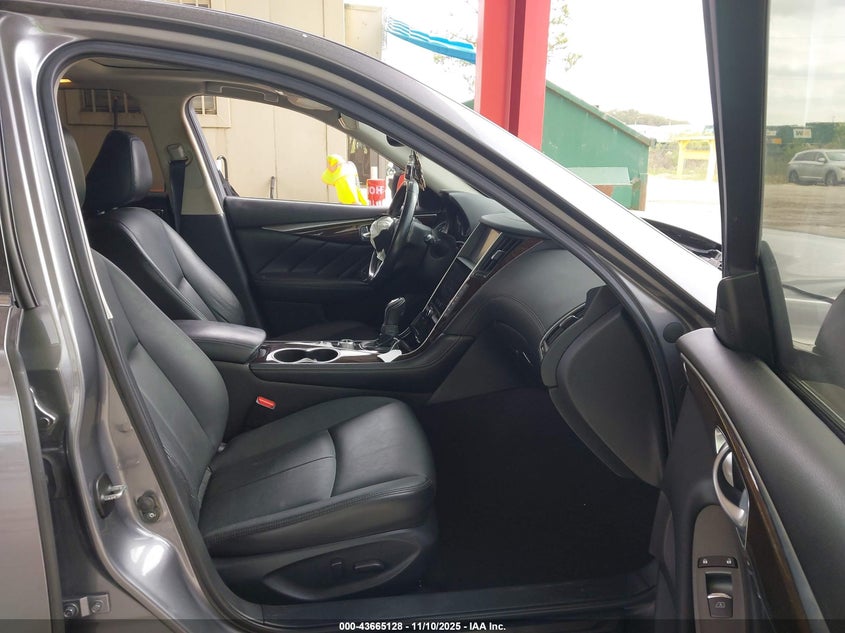 2018 Infiniti Q50 3.0T Luxe VIN: JN1EV7AP6JM351536 Lot: 43665128