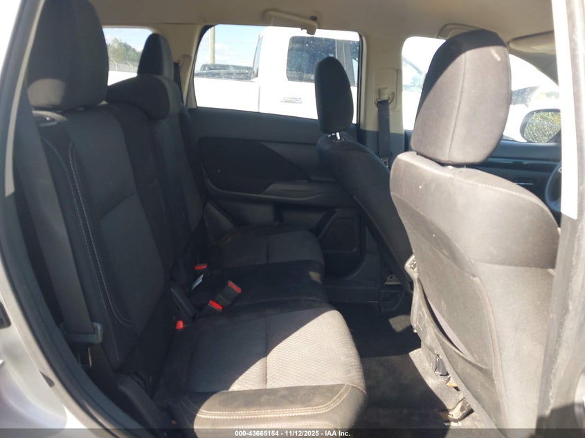 2019 Mitsubishi Outlander Es VIN: JA4AD2A34KZ018667 Lot: 43665154