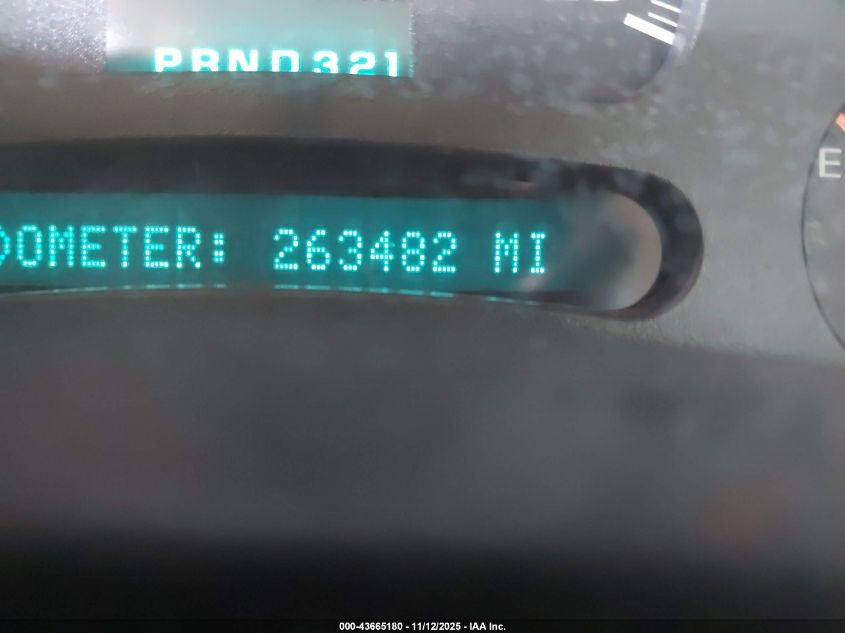 2005 Chevrolet Silverado 2500Hd Work Truck VIN: 1GCHC24U75E132413 Lot: 43665180