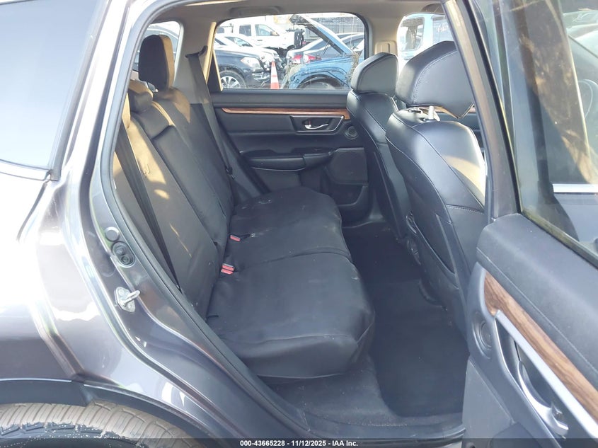 2018 Honda Cr-V Touring VIN: 7FARW2H98JE000842 Lot: 43665228