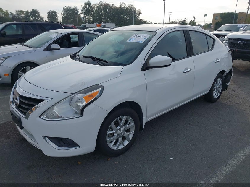 3N1CN7AP2HL800769 2017 NISSAN VERSA photo no. 2