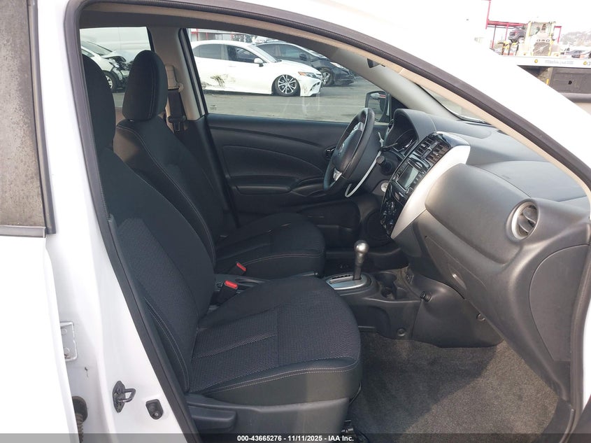 3N1CN7AP2HL800769 2017 NISSAN VERSA photo no. 5