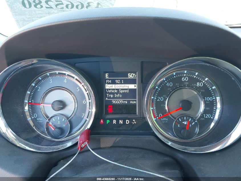 2013 Chrysler Town & Country Touring VIN: 2C4RC1BG2DR670207 Lot: 43665280