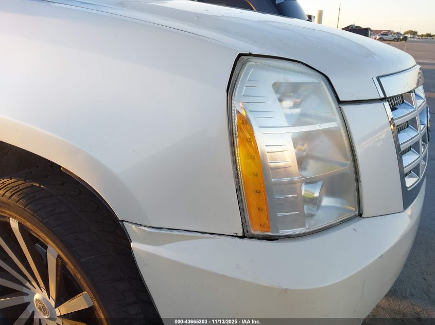 2007 Cadillac Escalade Esv Standard VIN: 1GYFK66807R298568 Lot: 43665303