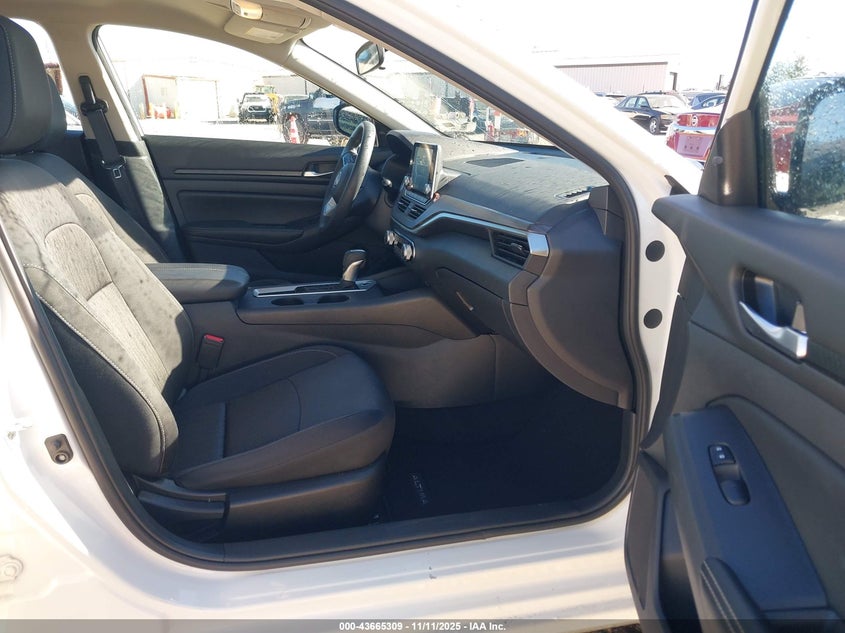1N4BL4DV9SN363938 2025 NISSAN ALTIMA photo no. 5