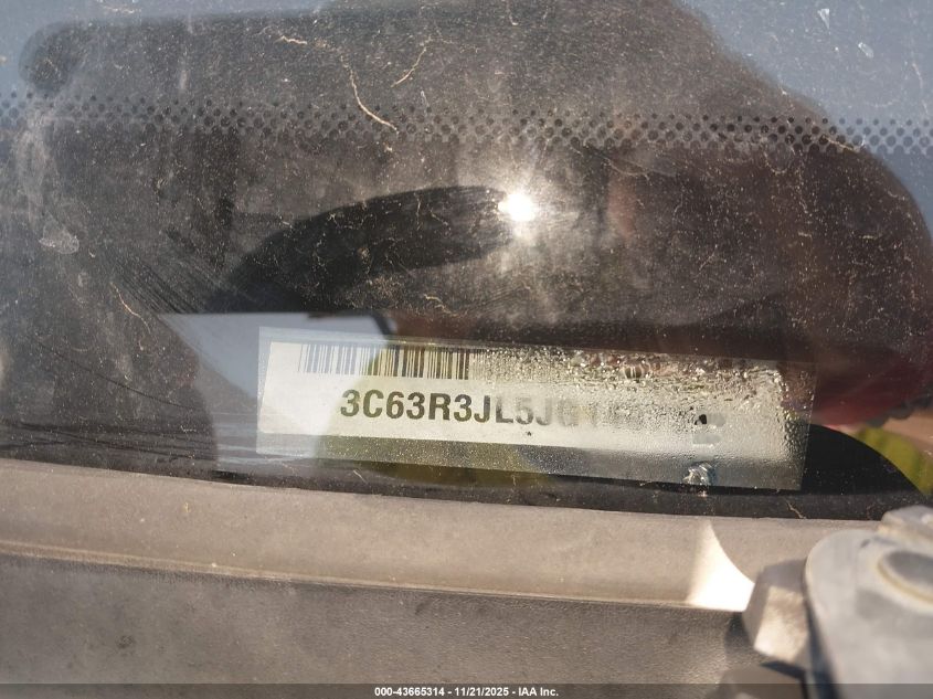 2018 Ram 3500 Laramie 4X4 8' Box VIN: 3C63R3JL5JG140739 Lot: 43665314