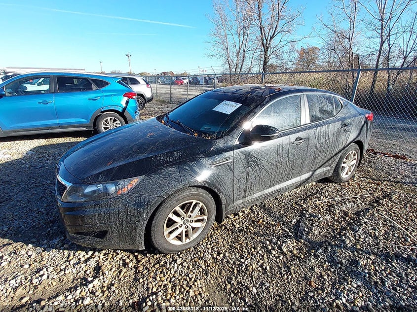 KNAGM4A7XB5166700 2011 KIA OPTIMA photo no. 2