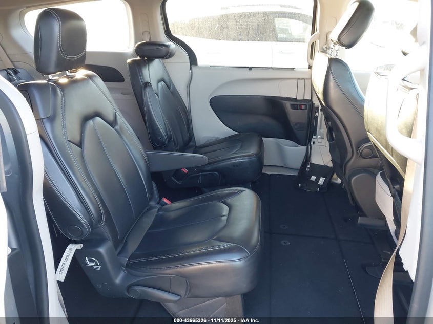 2021 Chrysler Voyager Lxi VIN: 2C4RC1DG3MR523617 Lot: 43665326