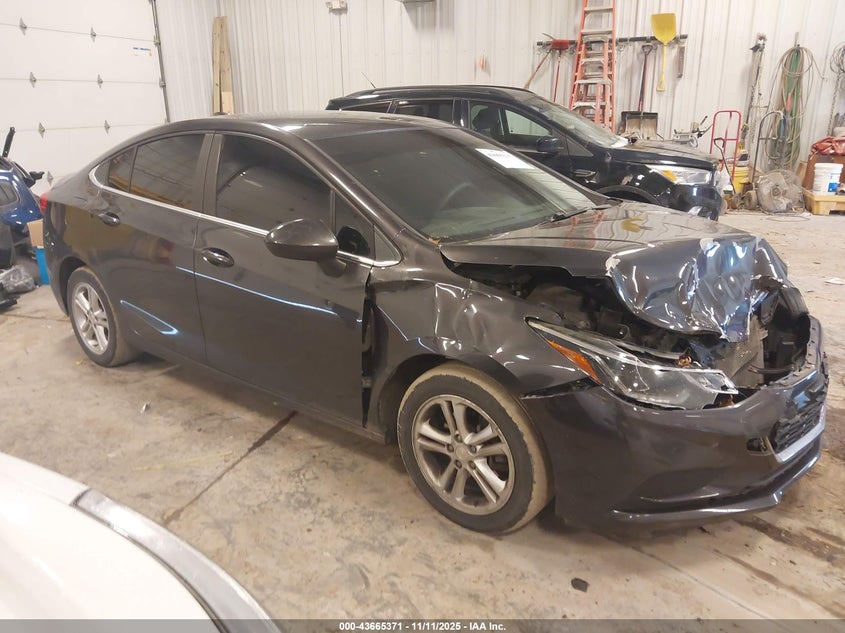 CHEVROLET CRUZE LT AUTO