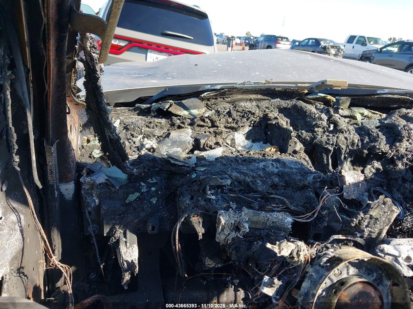 2024 BMW X7 xDrive40I VIN: 5UX23EM00R9T77331 Lot: 43665393