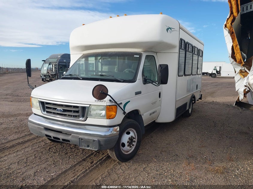 1FDWE35L36DA83369 2006 FORD ECONOLINE photo no. 2