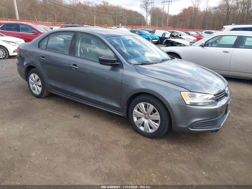 VOLKSWAGEN JETTA 2.0L S