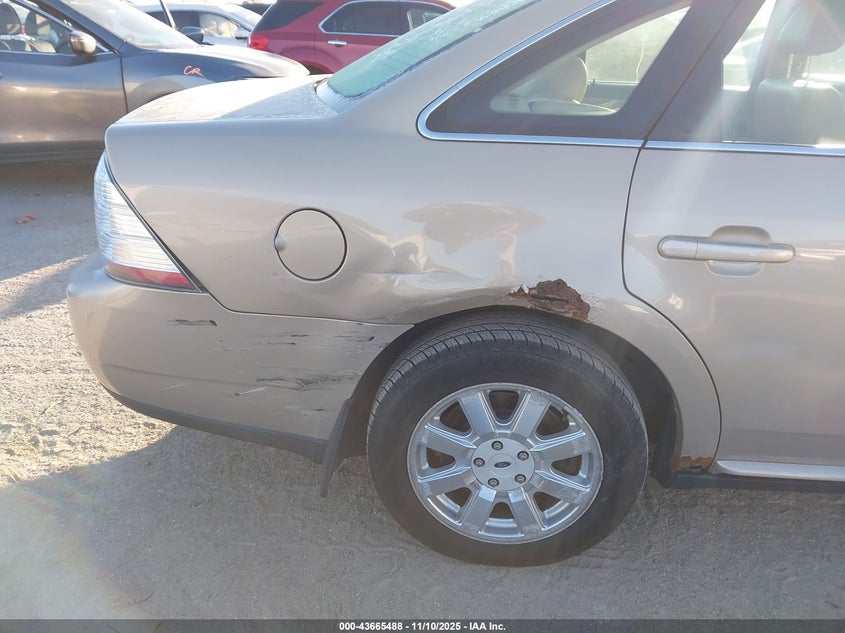 2008 Ford Taurus Sel VIN: 1FAHP27W08G106686 Lot: 43665488