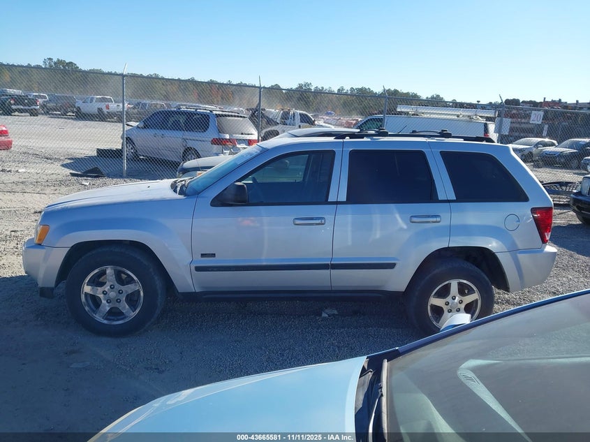 2007 Jeep Grand Cherokee Laredo VIN: 1J8GR48K57C631538 Lot: 43665581