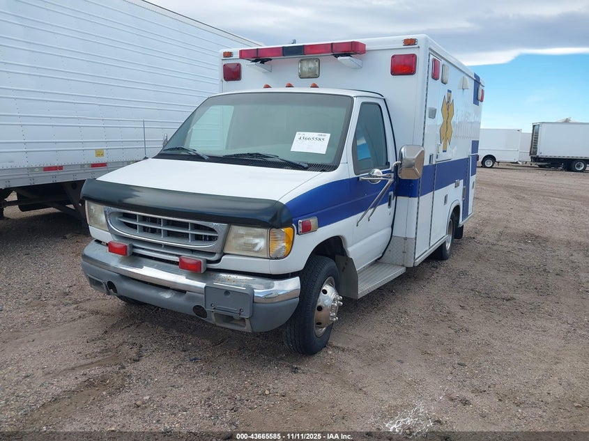 1FDWE30FXWHB25207 1998 FORD ECONOLINE photo no. 2