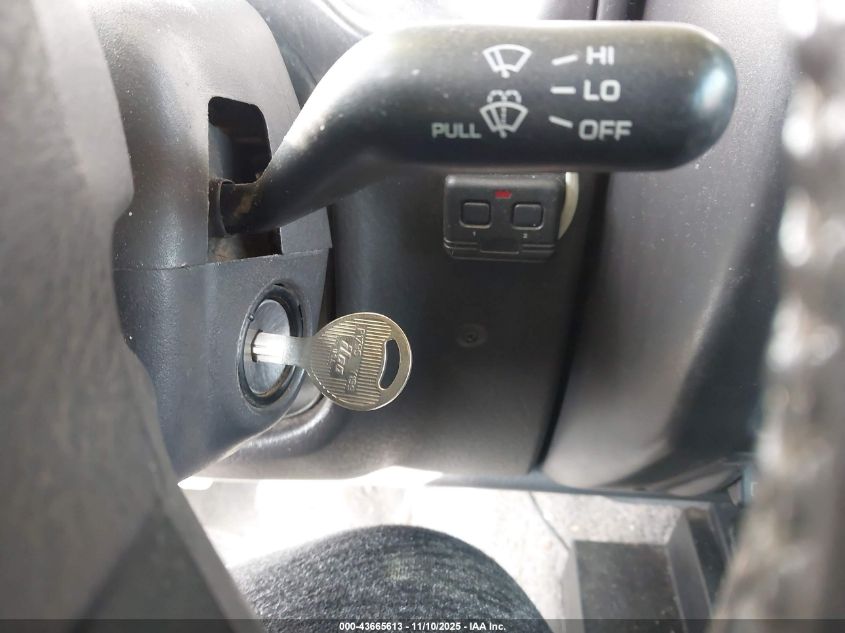 2000 Jeep Wrangler Sport VIN: 1J4FA49S8YP762461 Lot: 43665613