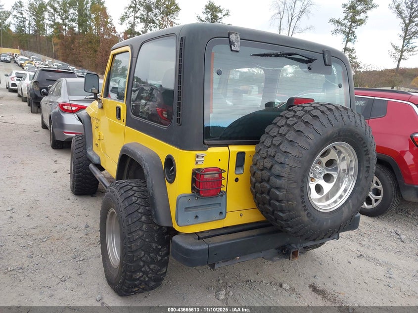 1J4FA49S8YP762461 2000 JEEP WRANGLER photo no. 3