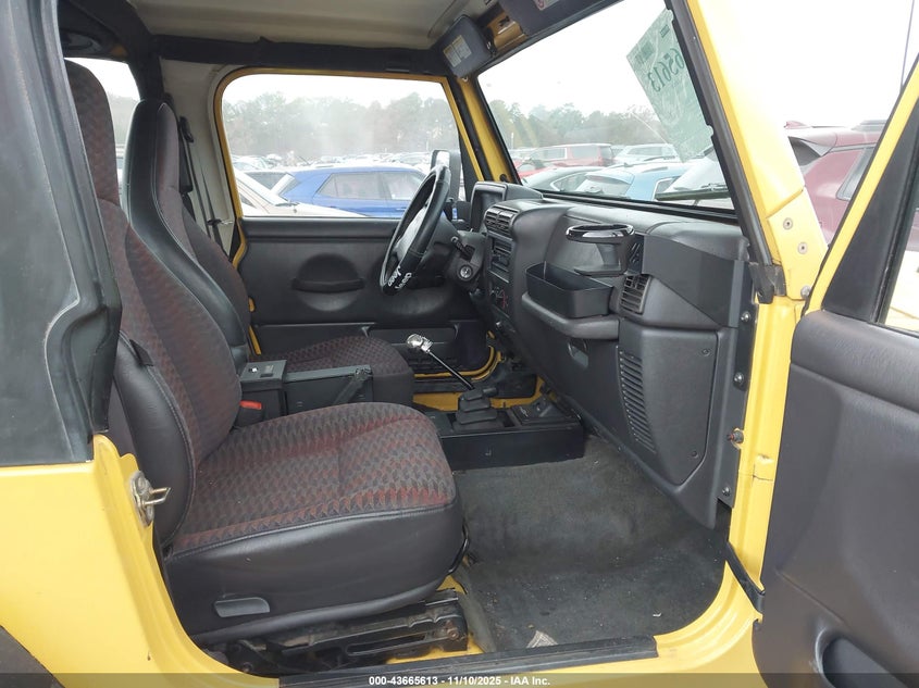 1J4FA49S8YP762461 2000 JEEP WRANGLER photo no. 5
