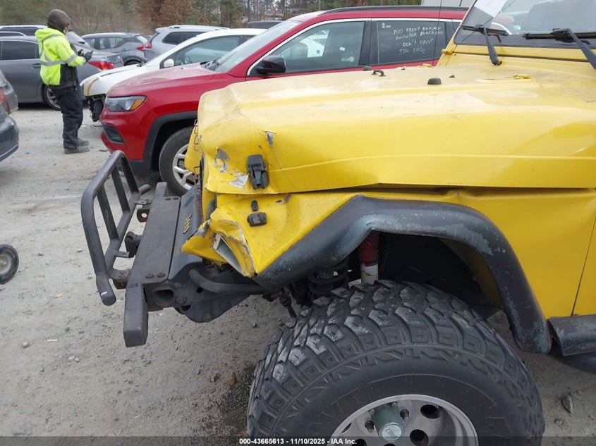 2000 Jeep Wrangler Sport VIN: 1J4FA49S8YP762461 Lot: 43665613