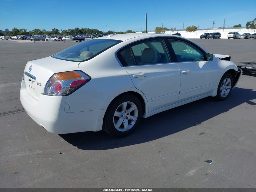 1N4AL21E09N560186 2009 NISSAN ALTIMA photo no. 4