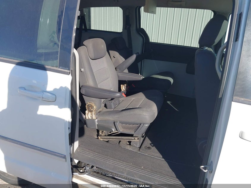 2008 Dodge Grand Caravan Sxt VIN: 2D8HN54P38R837479 Lot: 43665632