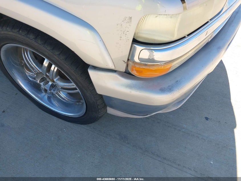 2004 Chevrolet Suburban 1500 Lt VIN: 3GNEC16Z74G306422 Lot: 43665680