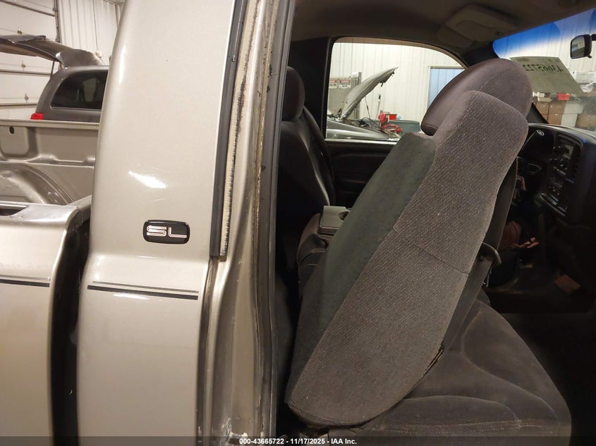 1999 GMC Sierra 1500 Sl VIN: 1GTEC14W9XE552112 Lot: 43665722