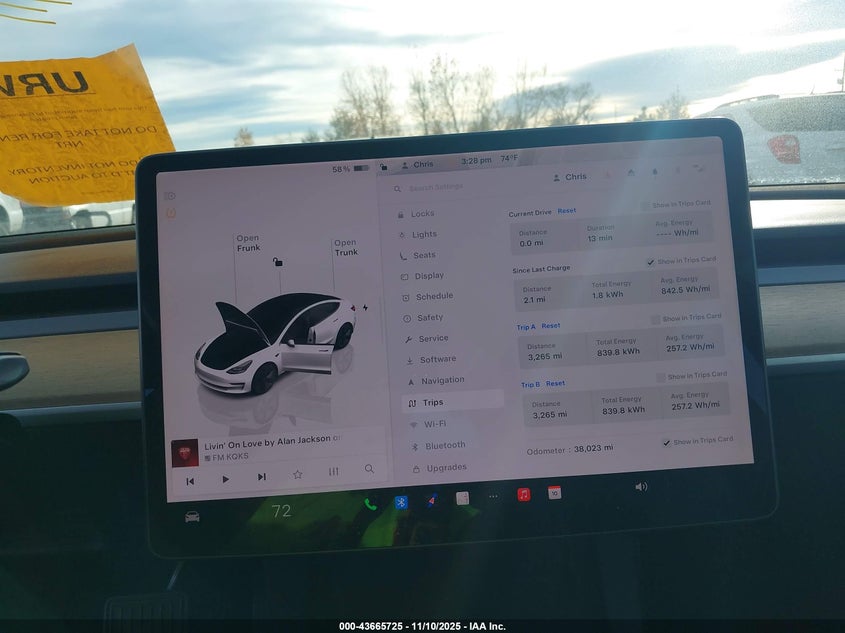 2022 Tesla Model 3 Long Range Dual Motor All-Wheel Drive VIN: 5YJ3E1EB0NF194746 Lot: 43665725