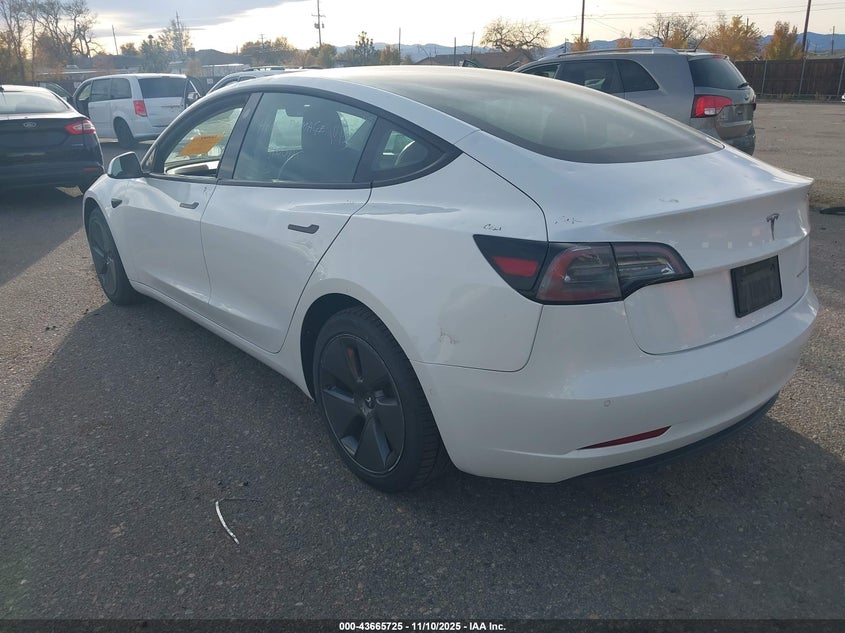 5YJ3E1EB0NF194746 2022 TESLA MODEL 3 photo no. 3