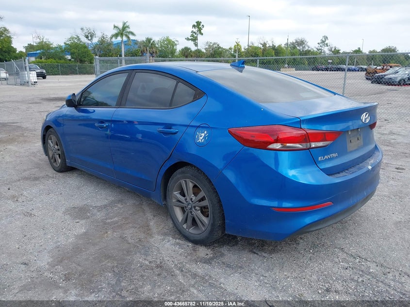 5NPD84LF7JH368519 2018 HYUNDAI ELANTRA photo no. 3