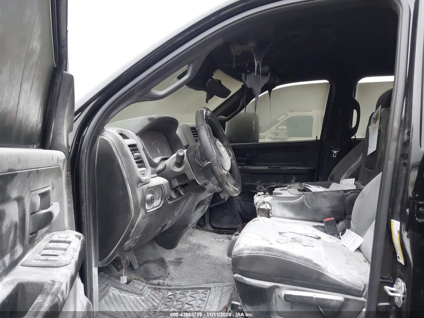 3C6TR5CJ9SG537993 2025 RAM 2500 photo no. 6