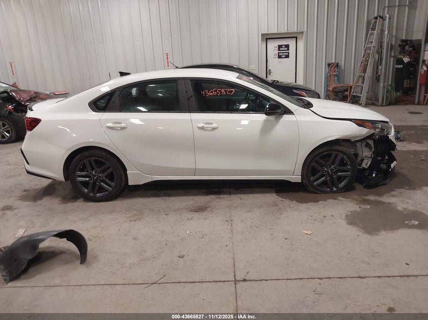 2021 Kia Forte Gt-Line VIN: 3KPF34AD9ME414725 Lot: 43665827