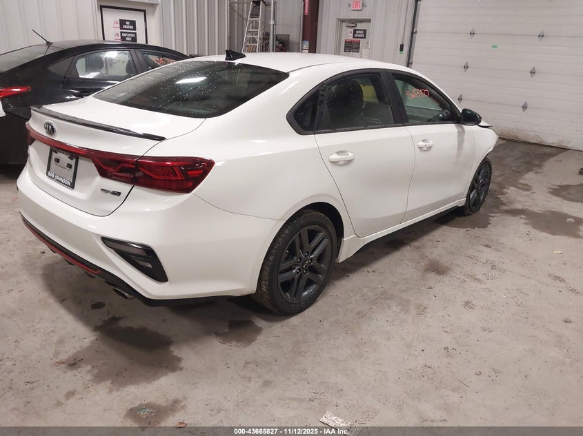 3KPF34AD9ME414725 2021 KIA FORTE photo no. 4