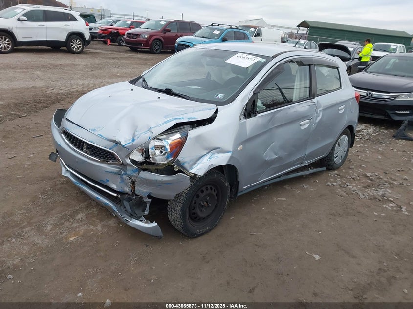 ML32A3HJ0JH007217 2018 MITSUBISHI MIRAGE photo no. 2